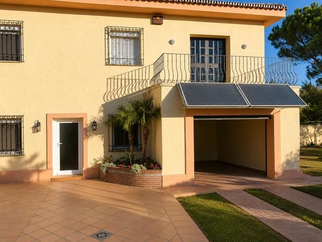 6 soverom Villa til salgs i Estepona med svømmebasseng - € 1 200 000 (Ref: 4158925)