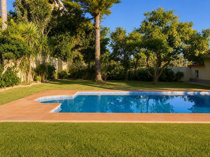 6 soverom Villa til salgs i Estepona med svømmebasseng - € 1 200 000 (Ref: 4158925)