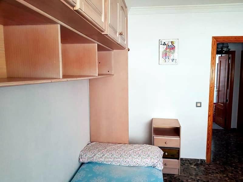 3 slaapkamer Flat te huur in Malaga stad - € 1.400 (Ref: 4164977)