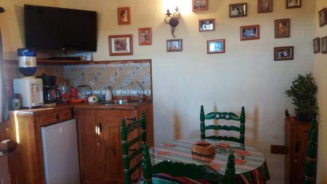 3 bedroom Villa for sale in Estepona with pool garage - € 763,500 (Ref: 4320020)