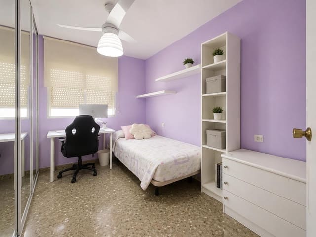 4 quarto Apartamento para venda em El Consul, Málaga cidade com piscina - 395 000 € (Ref: 6459755)