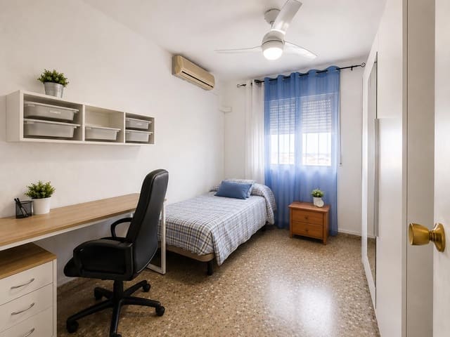 4 quarto Apartamento para venda em El Consul, Málaga cidade com piscina - 395 000 € (Ref: 6459755)