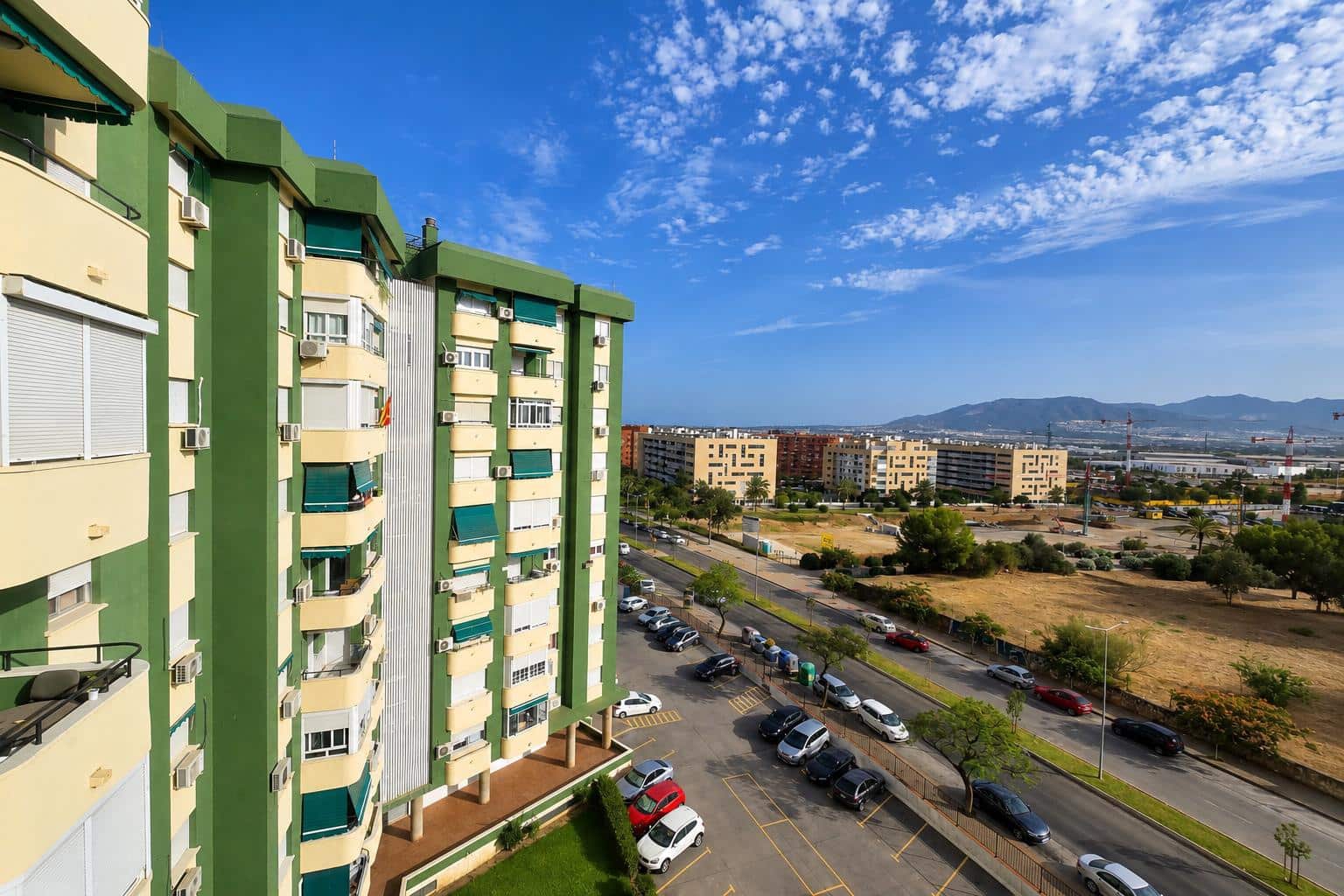 4 sypialnia Mieszkanie na sprzedaż w Miasto Malaga z basenem - 395 000 € (Ref: 6459755)