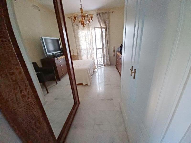 3 sovrum Lägenhet till salu i San Luis de Sabinillas med pool garage - 497 000 € (Ref: 6459827)