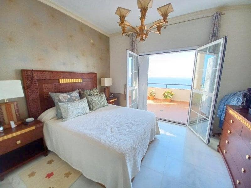 3 sovrum Lägenhet till salu i San Luis de Sabinillas med pool garage - 497 000 € (Ref: 6459827)