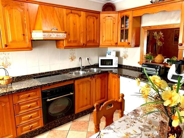 6 sypialnia Dom na sprzedaż w Manilva - 413 595 € (Ref: 6459981)