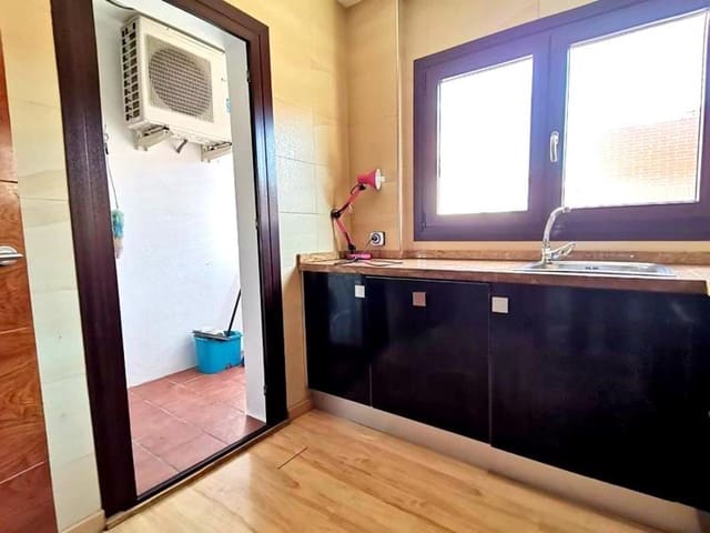 2 bedroom Flat for rent in Teatinos, Málaga city with garage - € 1,300 (Ref: 6581039)