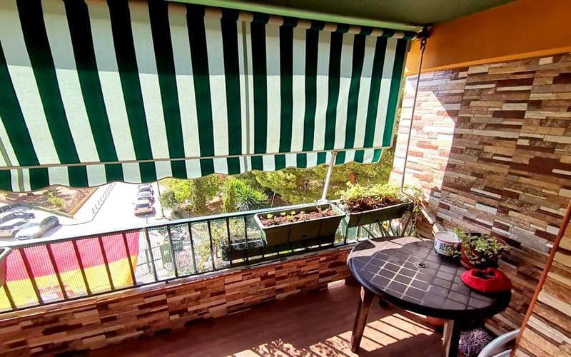 4 bedroom Flat for rent in Malaga city - € 1,400 (Ref: 8930772)