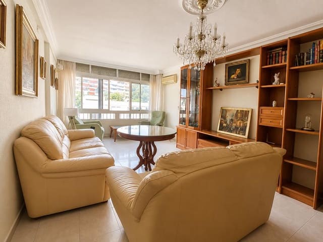 3 soveværelse Lejlighed til salg i Málaga by med garage - € 270.000 (Ref: 8930773)