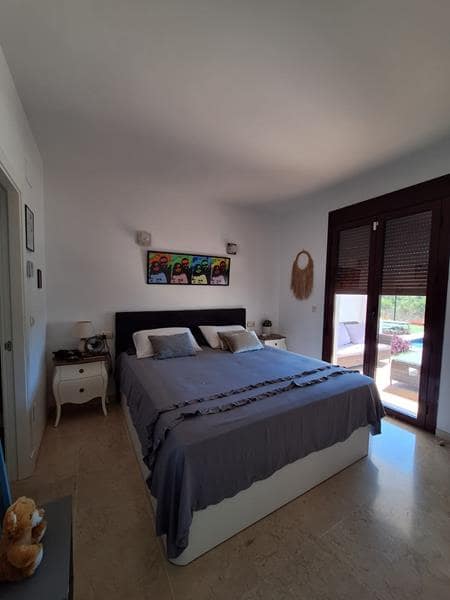 4 sovrum Hus till salu i Casares med pool - 764 400 € (Ref: 8930784)