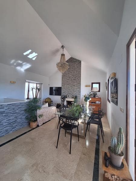 4 sovrum Hus till salu i Casares med pool - 764 400 € (Ref: 8930784)