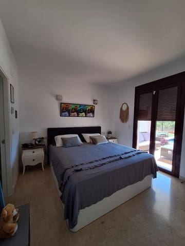 4 sovrum Hus till salu i Casares med pool - 764 400 € (Ref: 8930784)