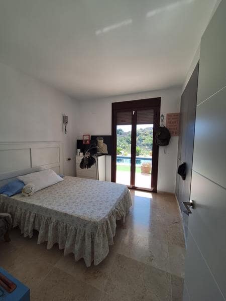 4 sovrum Hus till salu i Casares med pool - 764 400 € (Ref: 8930784)