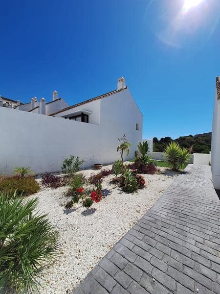4 sovrum Hus till salu i Casares med pool - 764 400 € (Ref: 8930784)