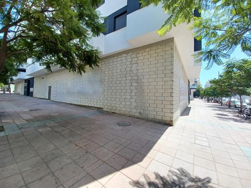 Erhverv til salg i Estepona - € 481.534 (Ref: 8930792)