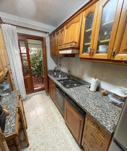 Piso de 3 habitaciones en Estepona en venta - 395.000 € (Ref: 8930793)