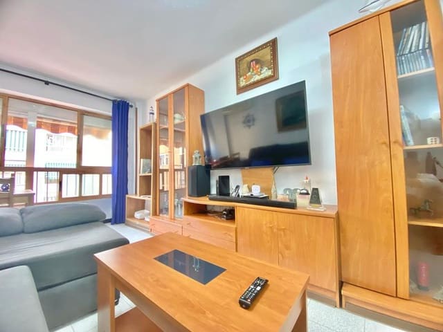 Appartement de 3 chambres à louer à Cruz de Humilladero, Malaga ville - 1 300 € (Ref: 8930800)