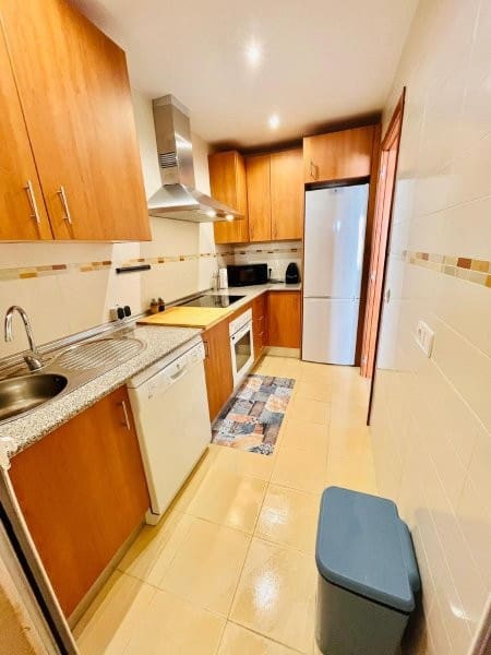 2 bedroom Flat for rent in San Luis de Sabinillas with pool garage - € 1,450 (Ref: 8930809)