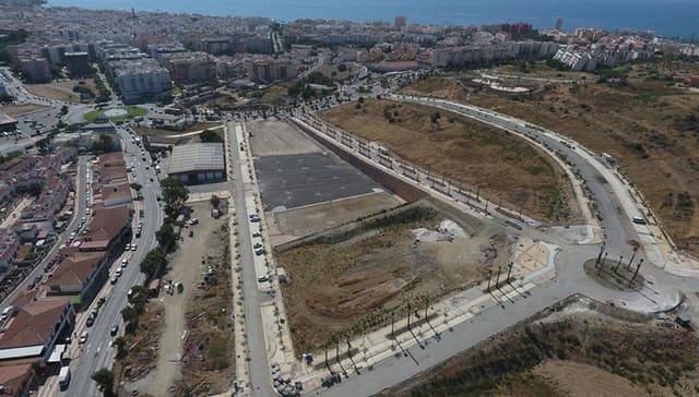 Byggetomt til salgs i Estepona - € 3 000 000 (Ref: 8930856)