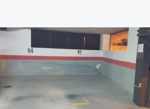 Garage til salg i San Luis de Sabinillas - € 27.420 (Ref: 8930864)