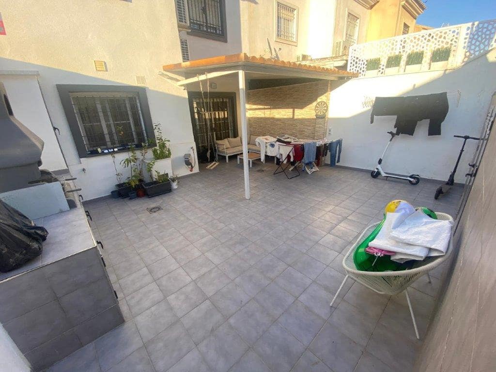 3 sypialnia Dom szeregowy na sprzedaż w Miasto Malaga z garażem - 497 000 € (Ref: 8930870)