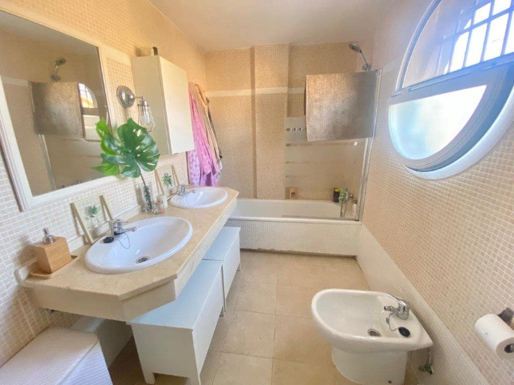 3 sypialnia Dom szeregowy na sprzedaż w Miasto Malaga z garażem - 497 000 € (Ref: 8930871)