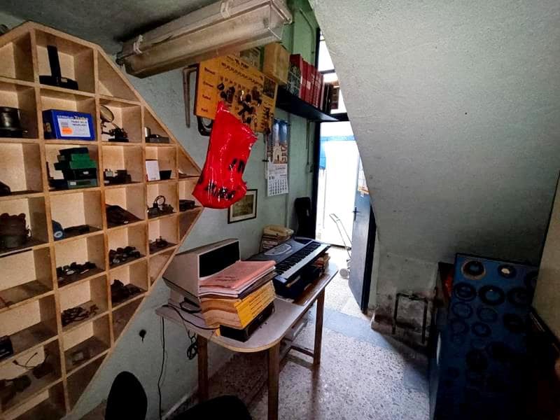 Erhverv til salg i Estepona - € 196.500 (Ref: 8930880)