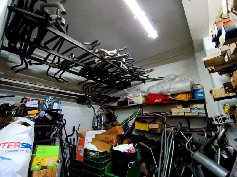 Erhverv til salg i Estepona - € 196.500 (Ref: 8930880)