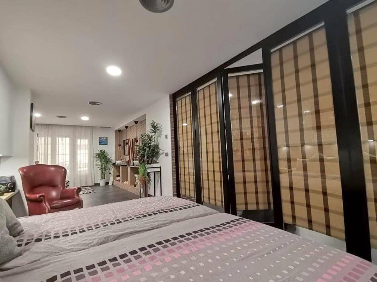 2 soverom Leilighet til salgs i Malaga by med garasje - € 625 700 (Ref: 8930887)