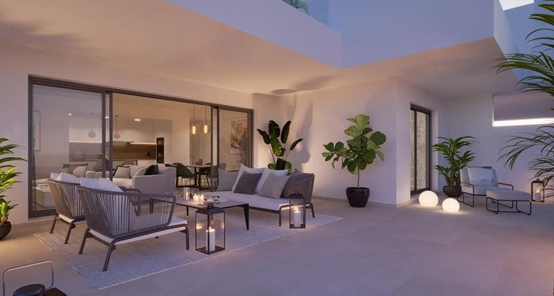 3 soveværelse Penthouse til salg i Estepona med swimmingpool garage - € 725.000 (Ref: 8930895)