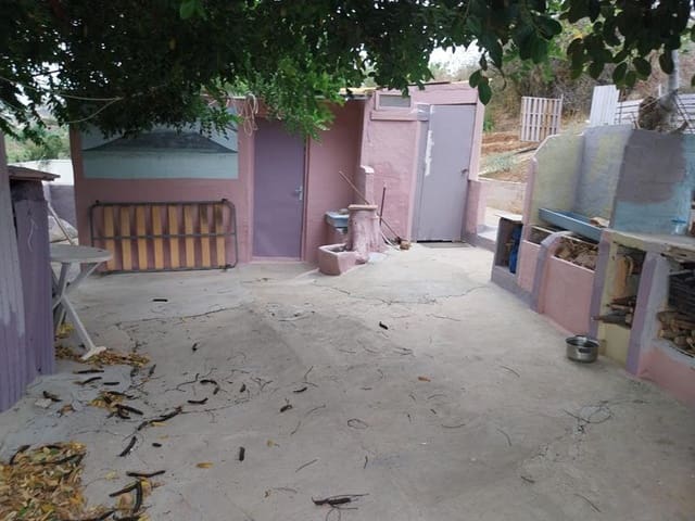 Byggegrund til salg i Estepona - € 250.000 (Ref: 8930907)