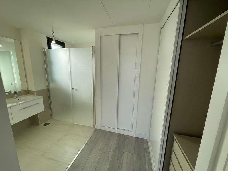 3 soveværelse Penthouse til salg i Estepona med swimmingpool garage - € 700.000 (Ref: 8930912)