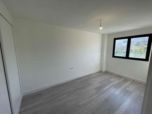 3 sovrum Takvåning till salu i Estepona med pool garage - 700 000 € (Ref: 8930912)