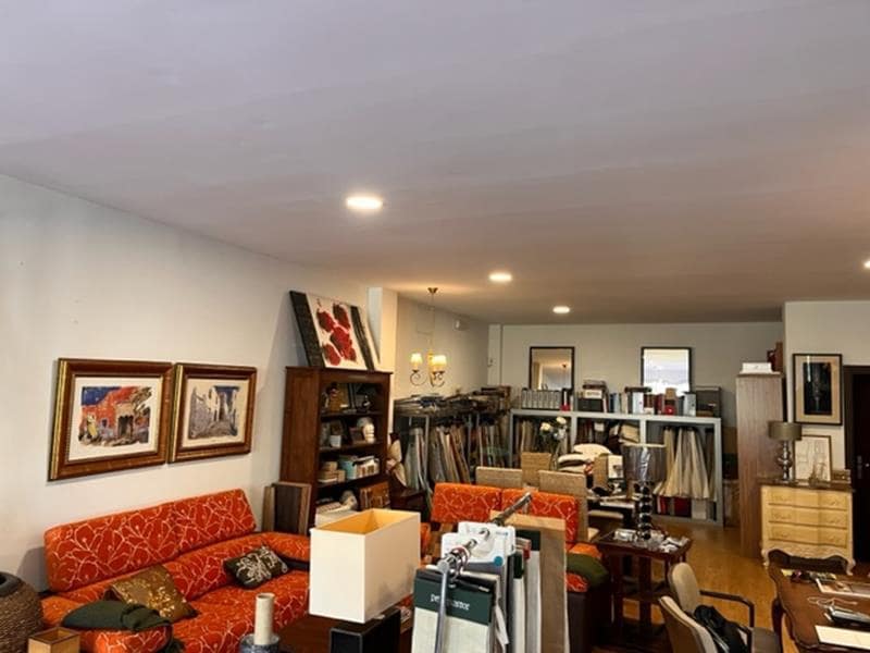 Erhverv til salg i Estepona - € 380.000 (Ref: 8930914)