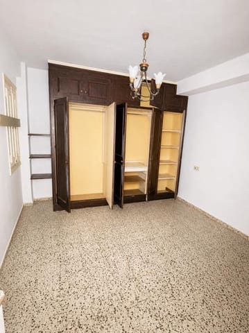 4 sypialnia Dom na sprzedaż w Centro, Estepona - 1 060 500 € (Ref: 8930915)