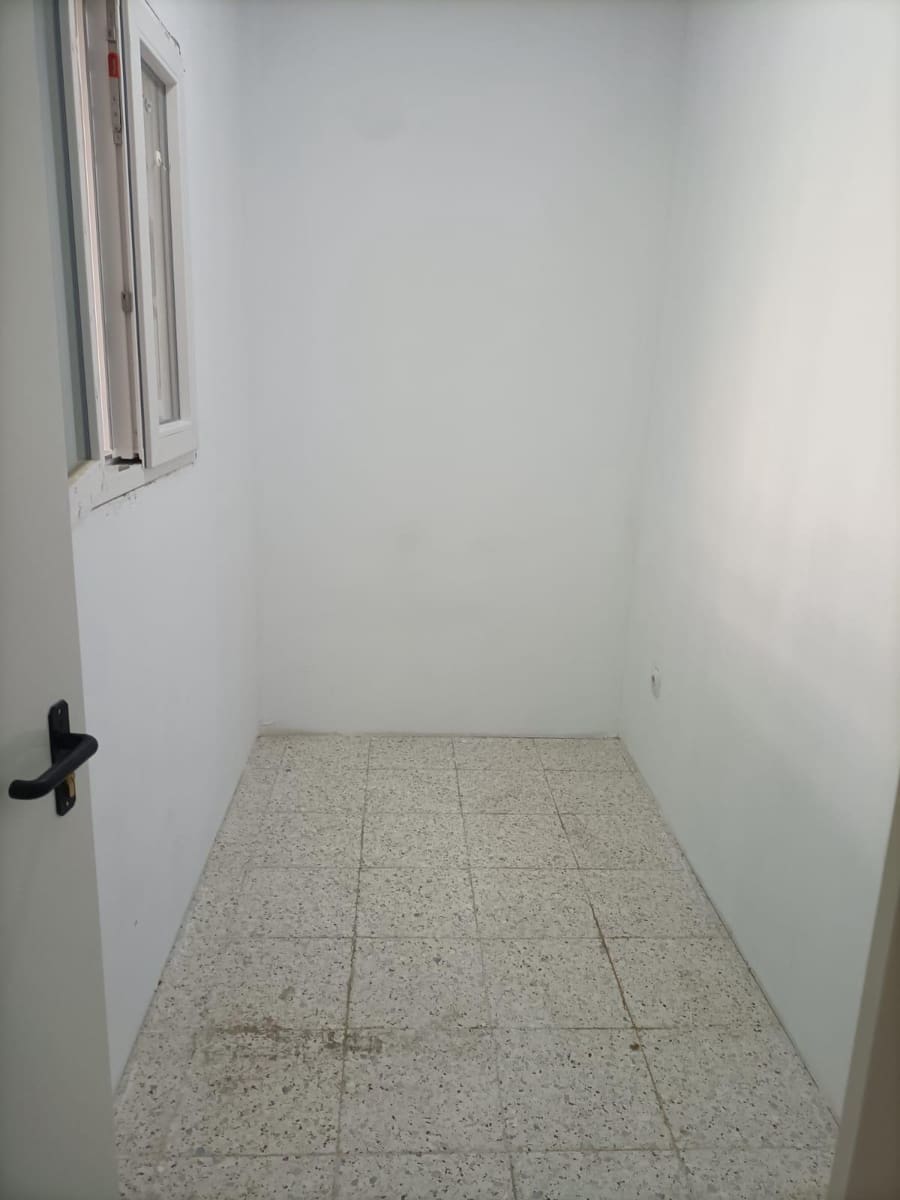 Erhverv til salg i San Luis de Sabinillas - € 187.890 (Ref: 8930918)