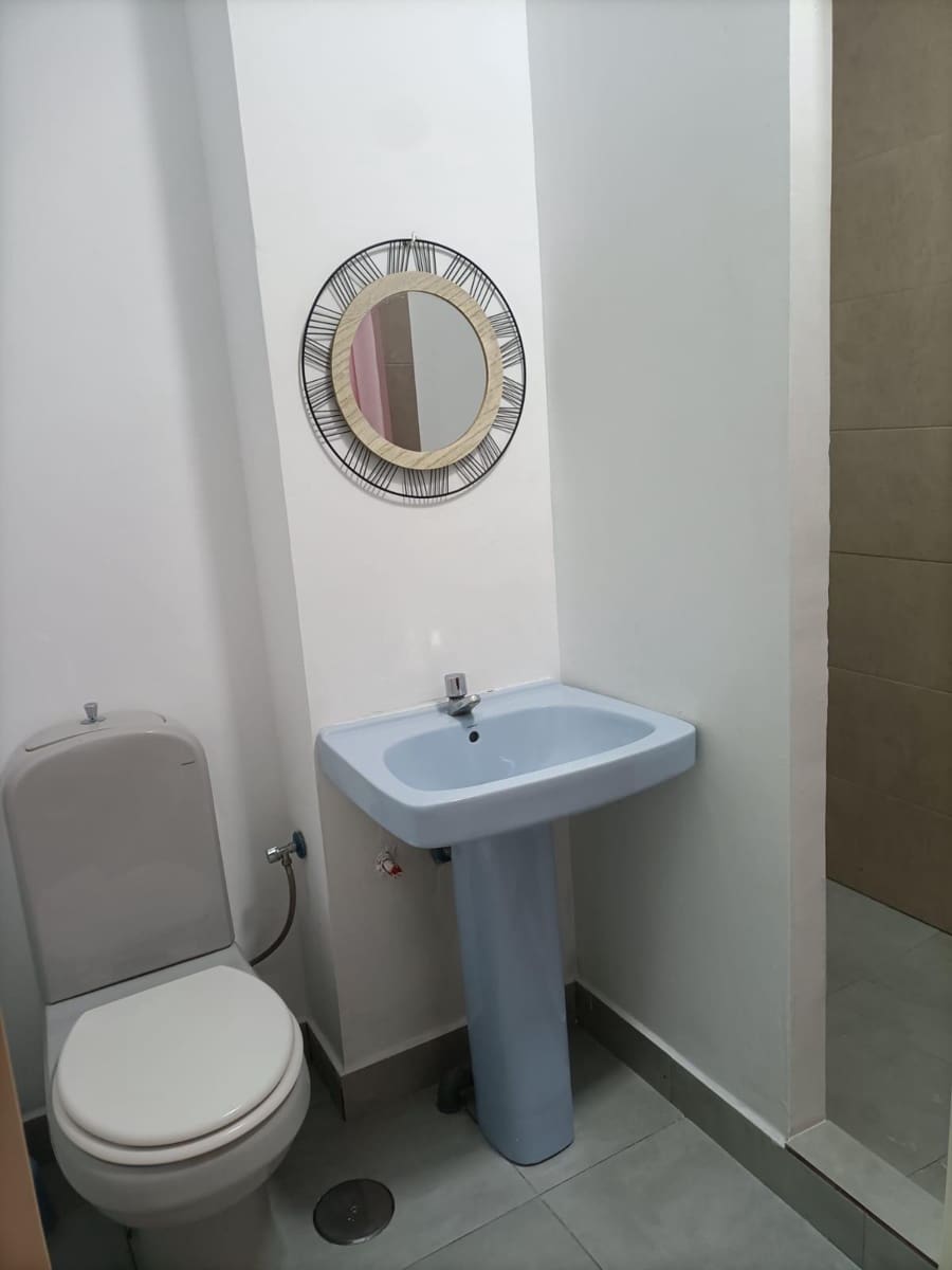 Erhverv til salg i San Luis de Sabinillas - € 187.890 (Ref: 8930918)