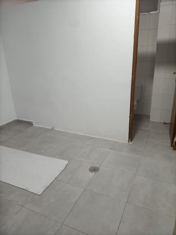 Kommersiell til salgs i San Luis de Sabinillas, Manilva - € 187 890 (Ref: 8930918)