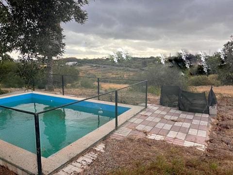 2 quarto Casa em Banda para venda em Estepona com piscina - 600 000 € (Ref: 8930925)