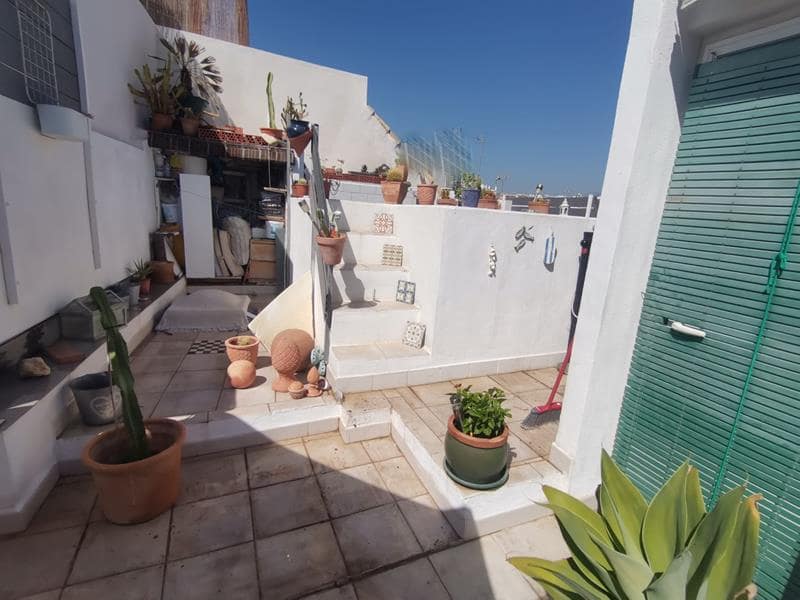 Casa de 2 habitaciones en Estepona en venta con piscina - 635.000 € (Ref: 8930945)