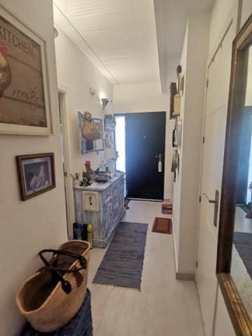 Casa de 2 habitaciones en Estepona en venta con piscina - 635.000 € (Ref: 8930945)