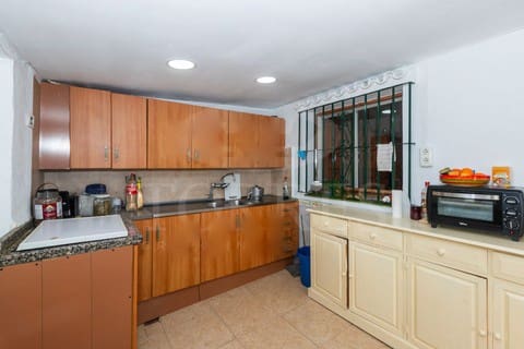 Byggetomt til salgs i Estepona - € 350 000 (Ref: 8930950)