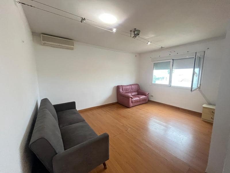 5 soverom Rekkehus til salgs i Estepona med svømmebasseng - € 435 000 (Ref: 8930956)