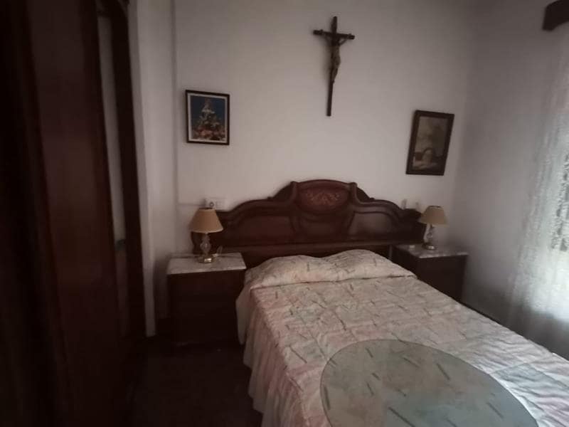 Casa de 4 habitaciones en Estepona en venta - 530.250 € (Ref: 8930965)