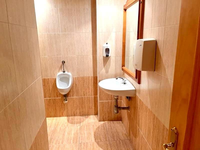 Företag till salu i Estepona - 557 000 € (Ref: 8930969)