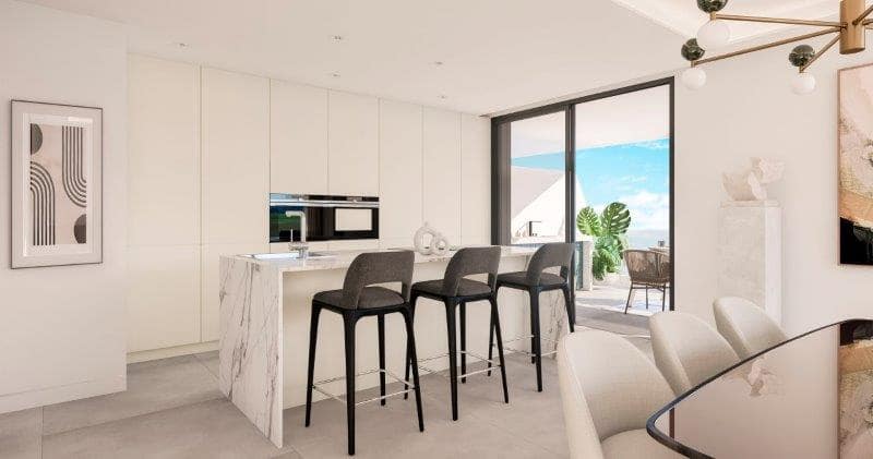 3 sypialnia Mieszkanie na sprzedaż w San Luis de Sabinillas z basenem garażem - 749 000 € (Ref: 8931200)