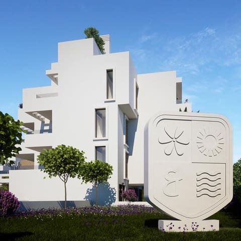 3 Zimmer Wohnung zu verkaufen in Estepona mit Pool Garage - 595.000 € (Ref: 8931203)