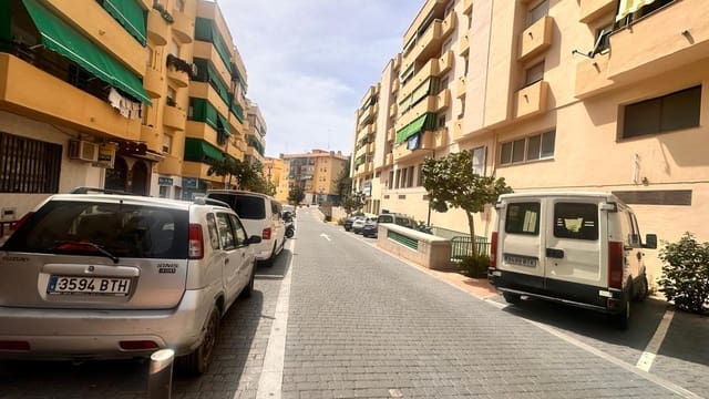 Kommersiell till salu i Centro, Estepona - 98 500 € (Ref: 8936365)