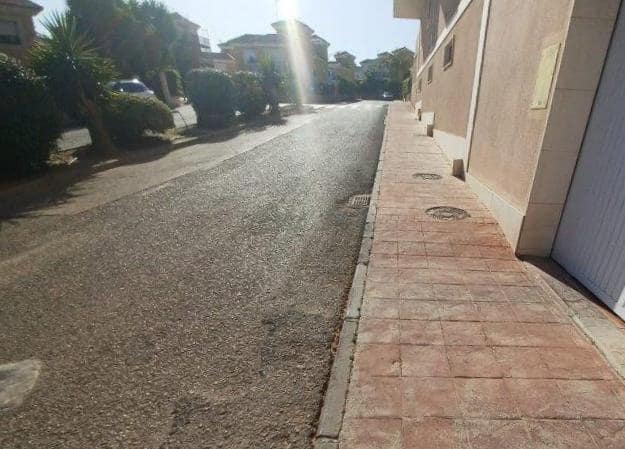 Garage te koop in San Luis de Sabinillas - € 14.500 (Ref: 8947666)