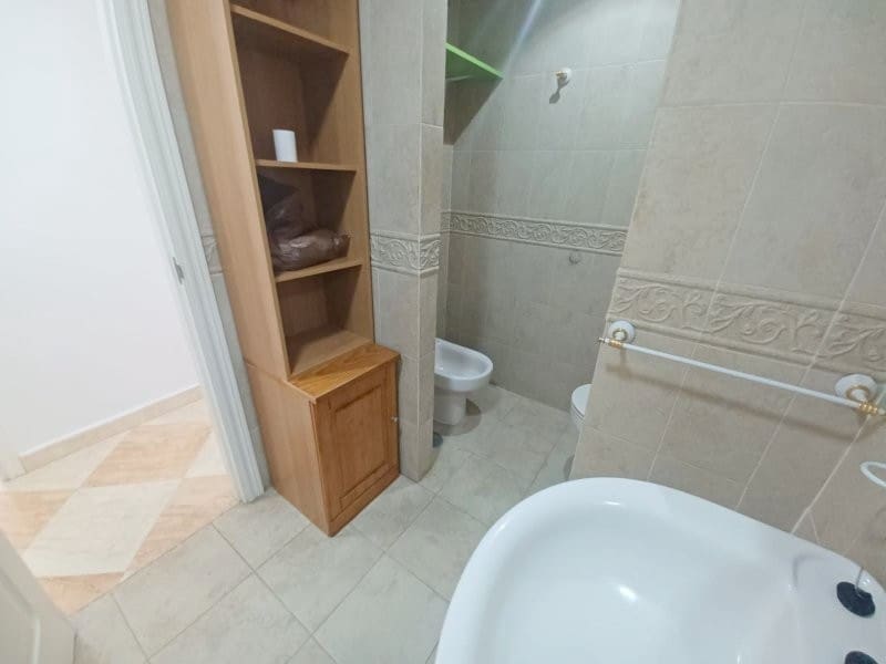 2 soveværelse Lejlighed til salg i San Luis de Sabinillas med swimmingpool garage - € 243.915 (Ref: 8973958)